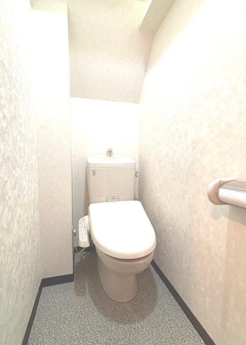 物件内観写真19　(トイレ)