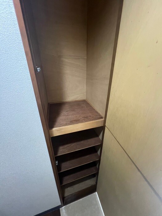物件内観写真10　(靴箱)
