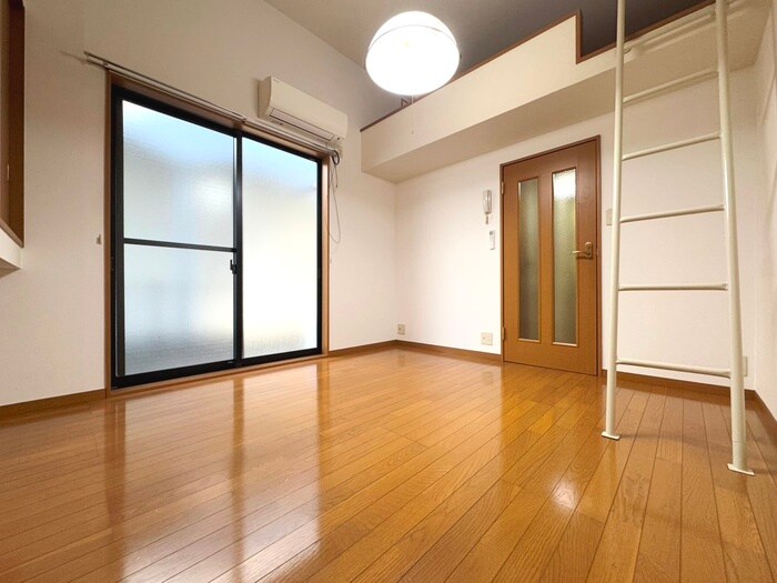 物件内観写真8　(居室)