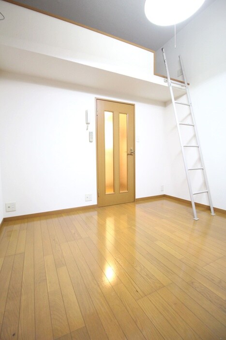 物件内観写真10　(居室)