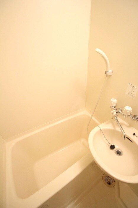 物件内観写真12　(バス／シャワールーム等)