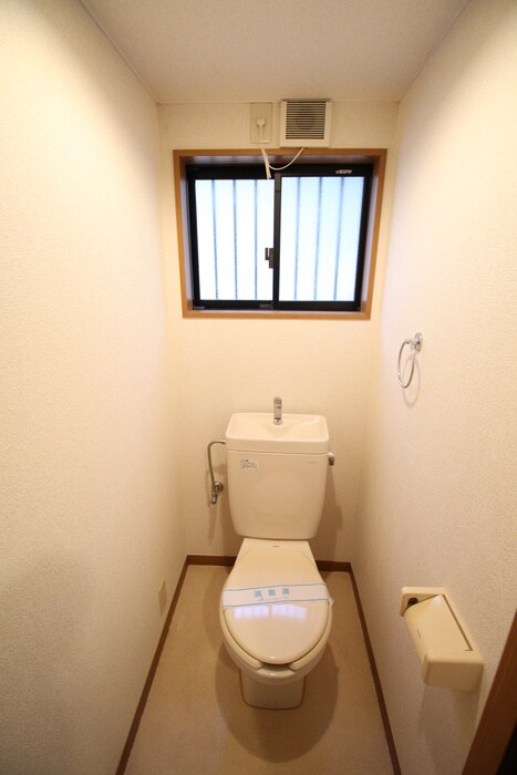 物件内観写真13　(トイレ)