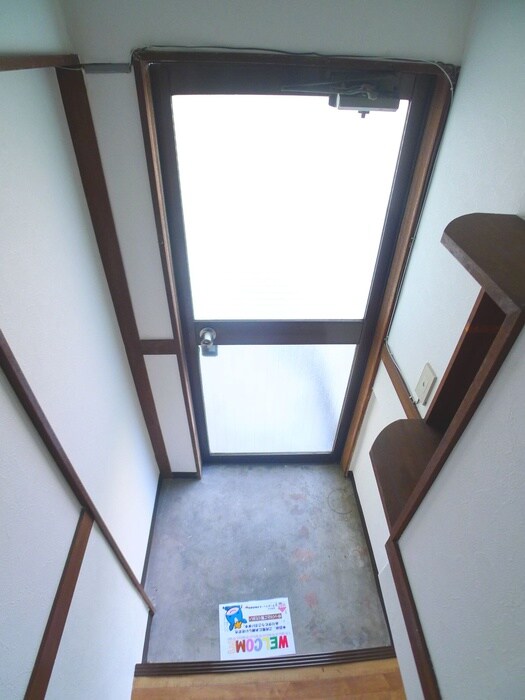 物件内観写真22　(玄関)