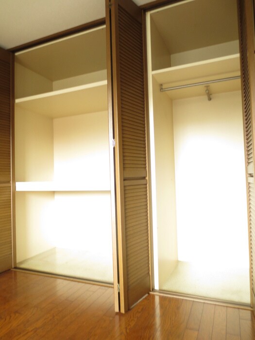 物件内観写真10　(収納)