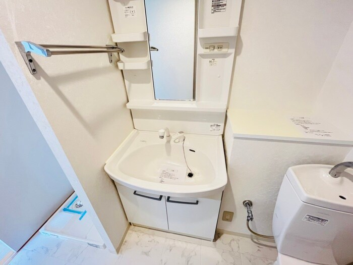 物件内観写真15　(洗面)