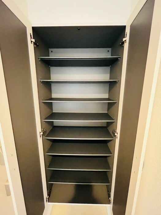 物件内観写真20　(靴箱)