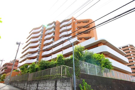 ﾗｲｵﾝｽﾞﾋﾙｽﾞ多摩永山壱番舘(306)外観写真
