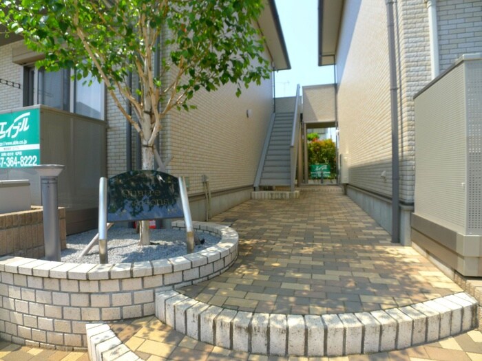 物件外観写真2　(その他)