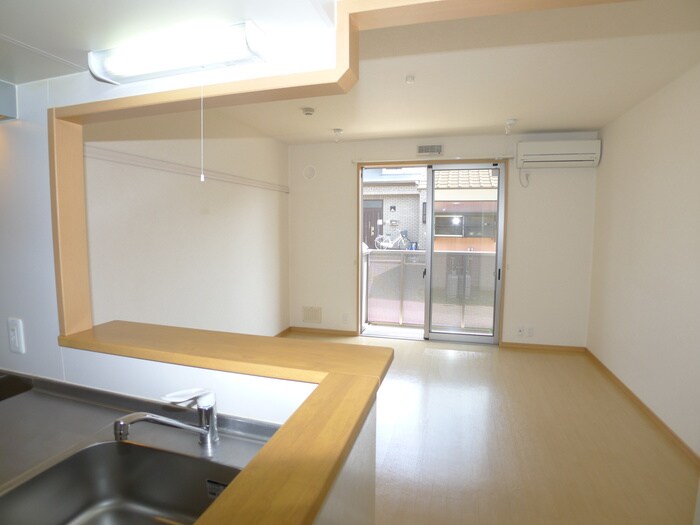 物件内観写真15　(内観写真)