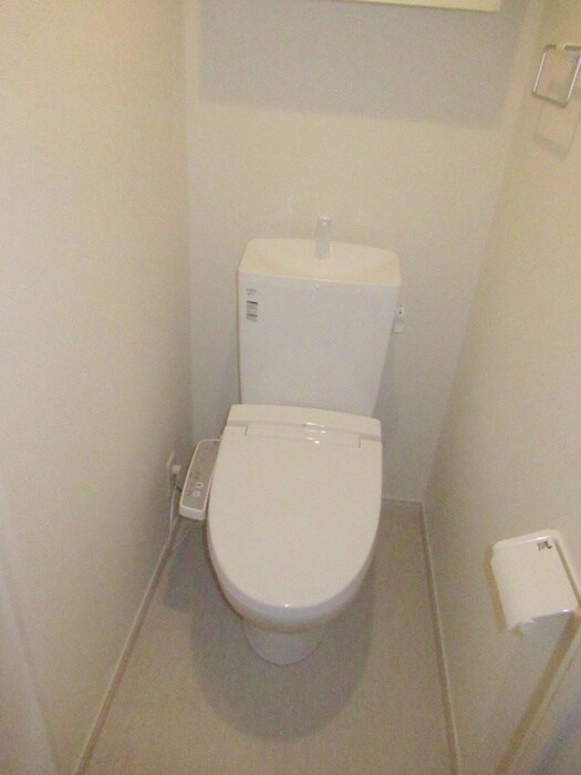 物件内観写真10　(トイレ)