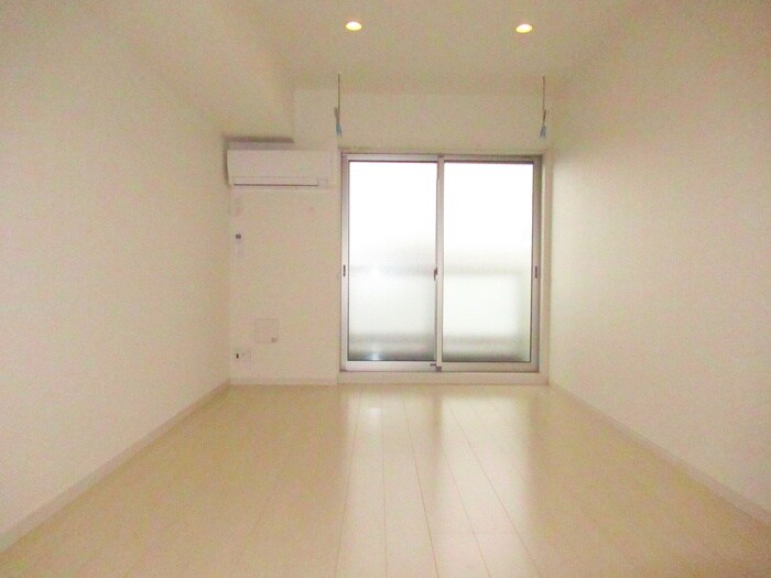 物件内観写真18　(居室)