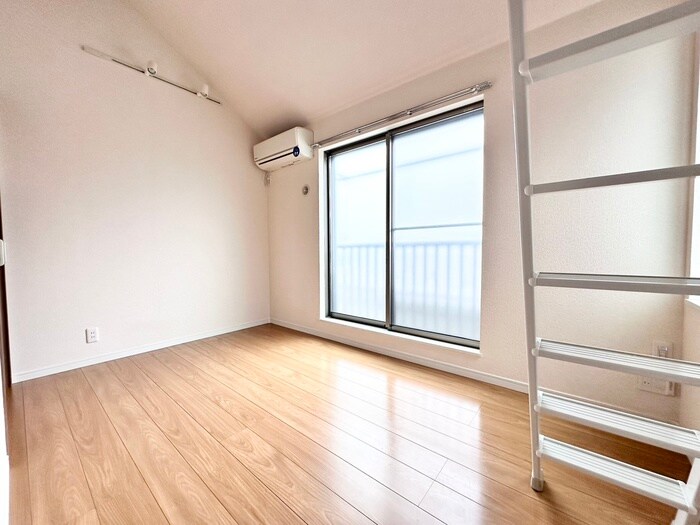 物件内観写真7　(居室)