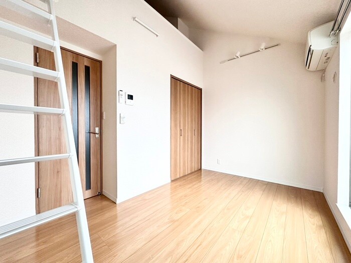 物件内観写真8　(居室)