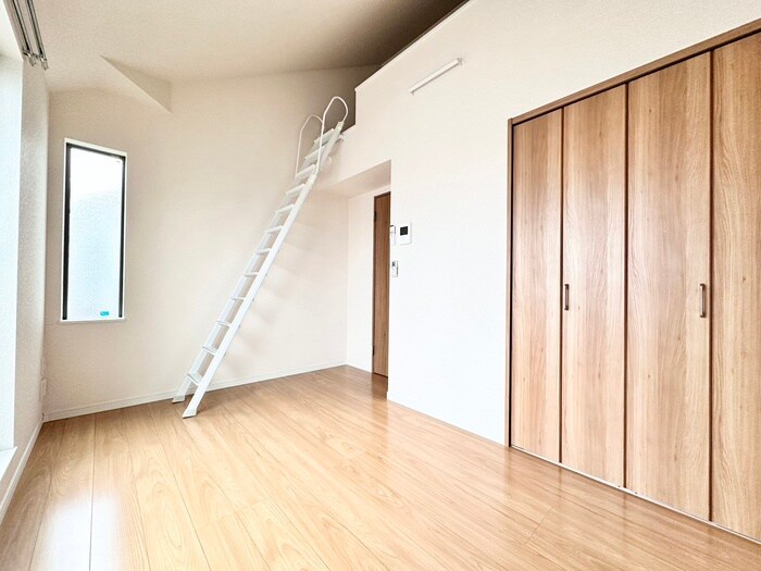 物件内観写真9　(居室)