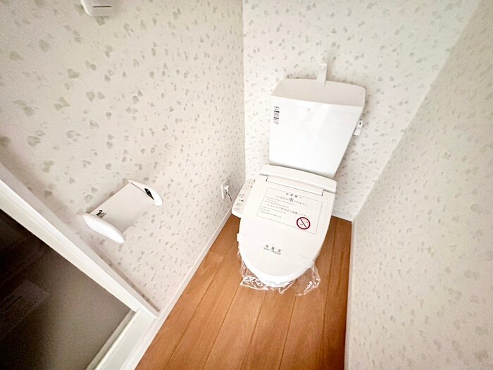 物件内観写真15　(トイレ)