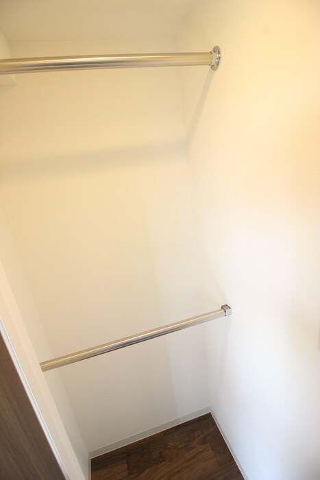 物件内観写真11　(収納)