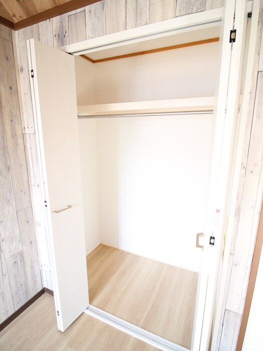 物件内観写真13　(収納)