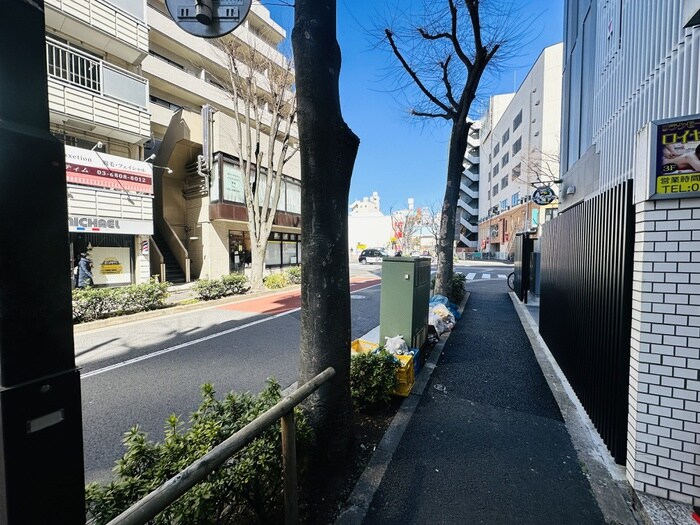 物件外観写真3　(周辺環境)