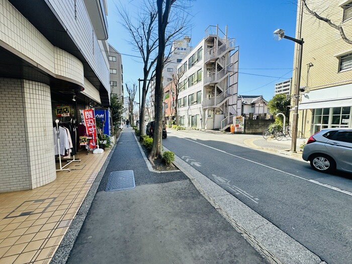 物件外観写真5　(周辺環境)