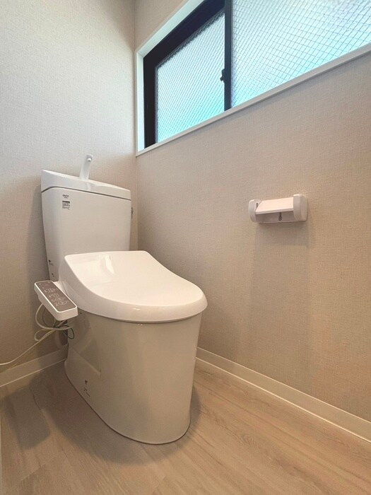 物件内観写真13　(トイレ)