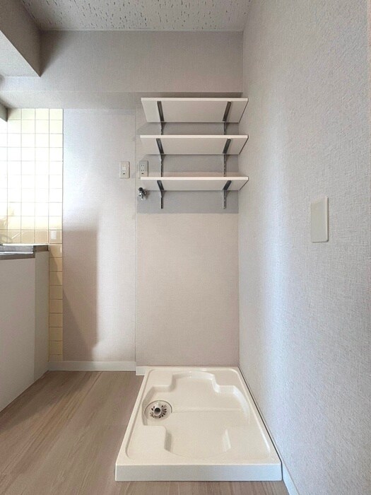 物件内観写真22　(洗濯機置場)