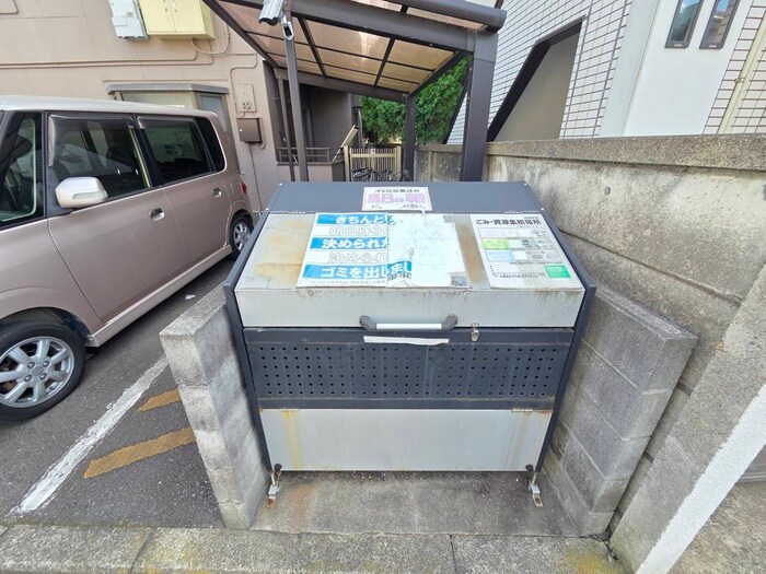 物件外観写真6　(建物設備)