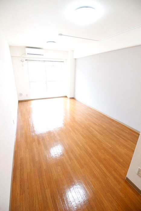 物件内観写真6　(居室)