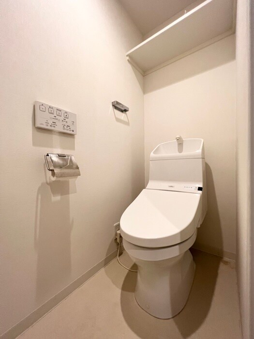 物件内観写真12　(トイレ)