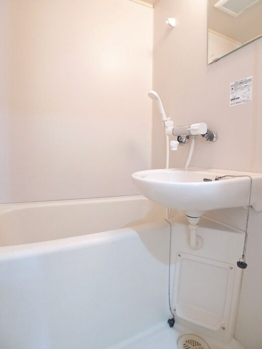 物件内観写真11　(バス／シャワールーム等)