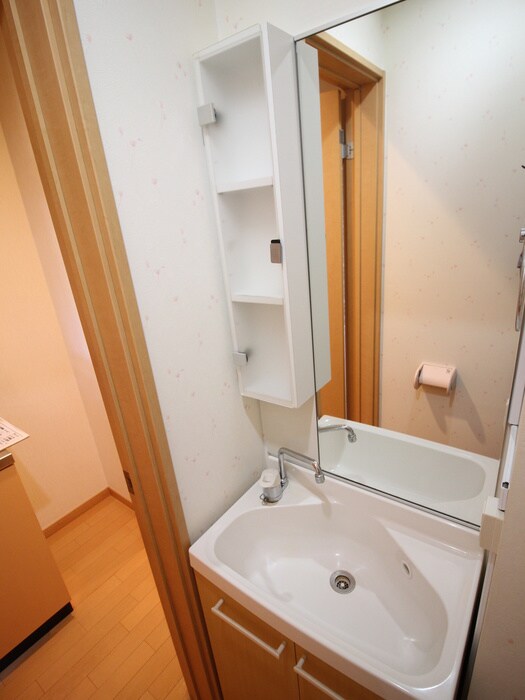 物件内観写真10　(洗面)