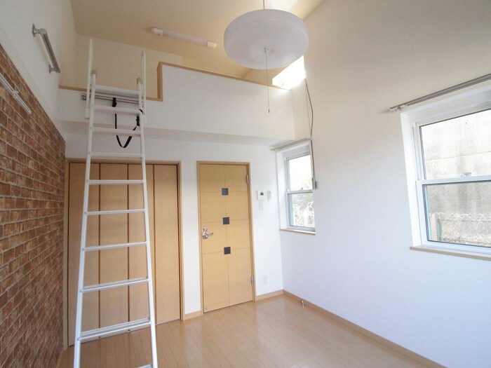 物件内観写真10　(居室)