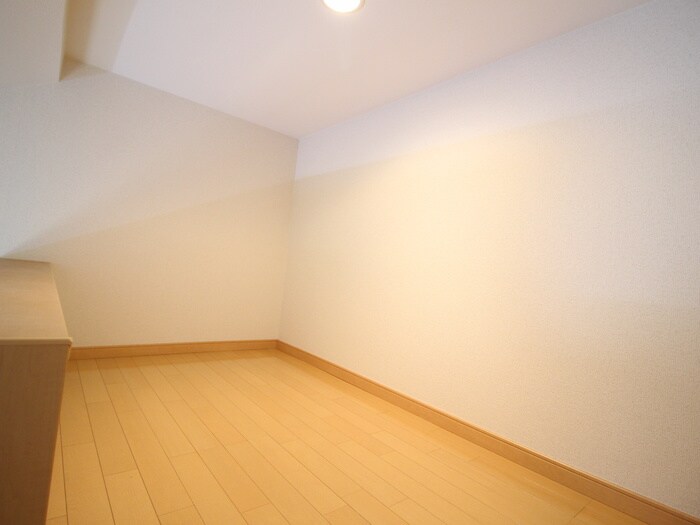 物件内観写真14　(ロフト)