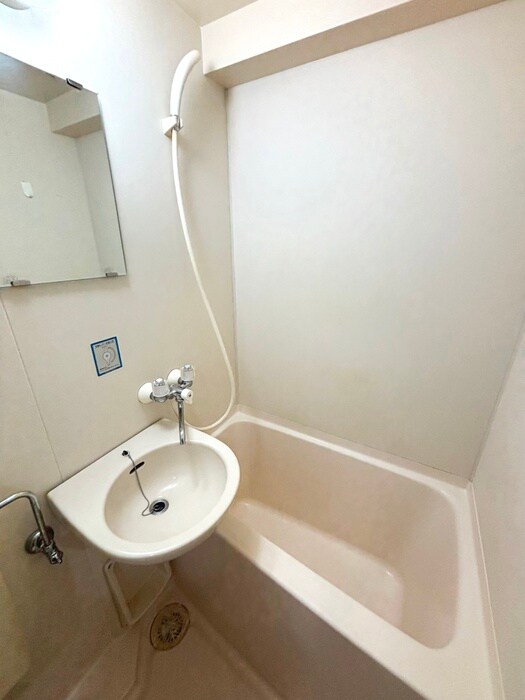物件内観写真9　(バス／シャワールーム等)
