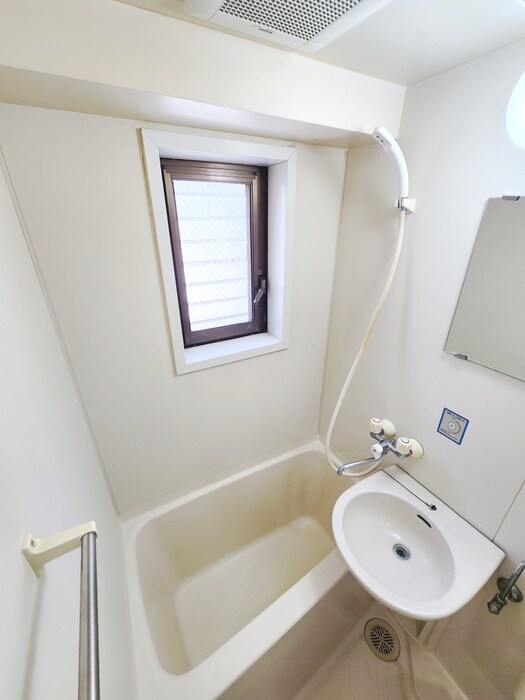 物件内観写真9　(バス／シャワールーム等)