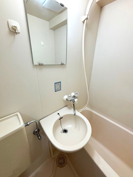 物件内観写真10　(洗面)