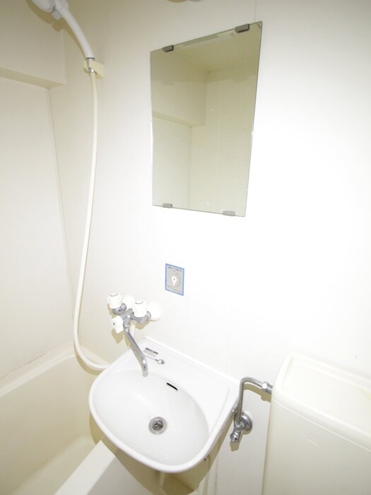 物件内観写真13　(洗面)