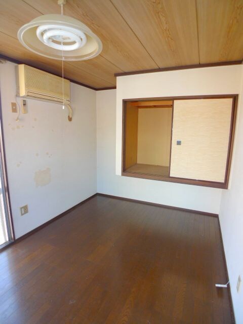 物件内観写真8　(居室)