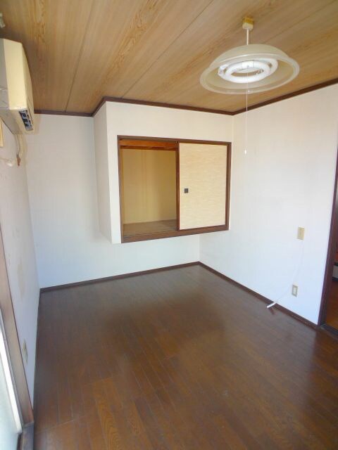 物件内観写真9　(居室)