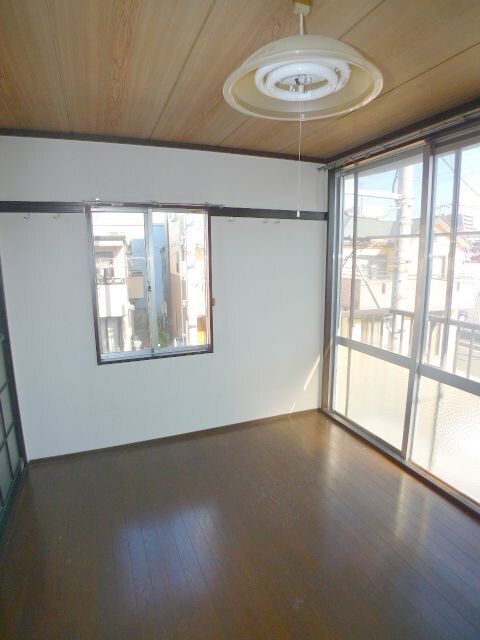 物件内観写真10　(居室)