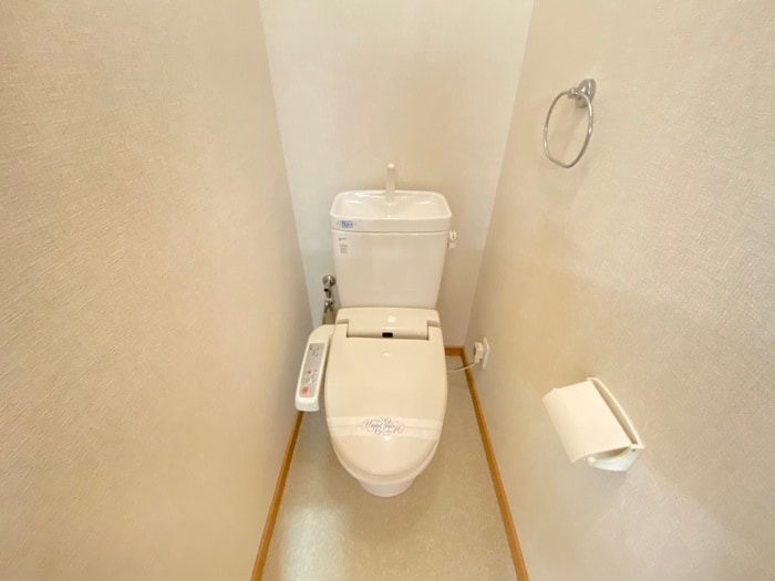 物件内観写真11　(トイレ)