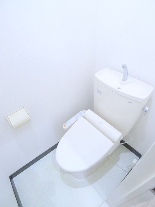 物件内観写真10　(トイレ)