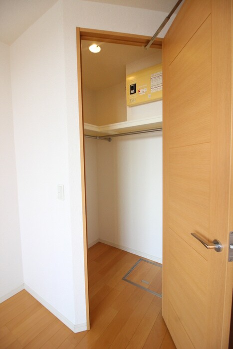 物件内観写真14　(収納)