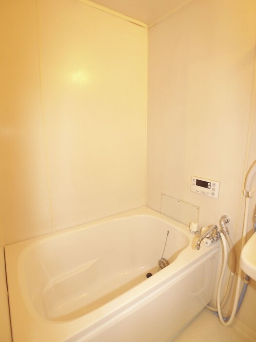 物件内観写真12　(バス／シャワールーム等)