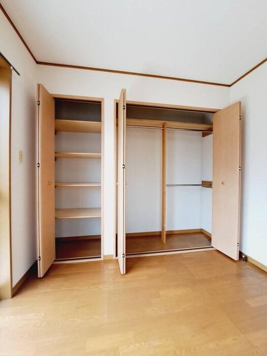 物件内観写真9　(収納)