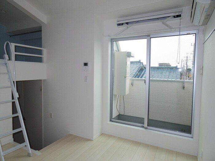 物件内観写真7　(居室)