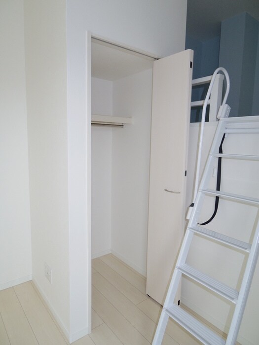 物件内観写真13　(収納)