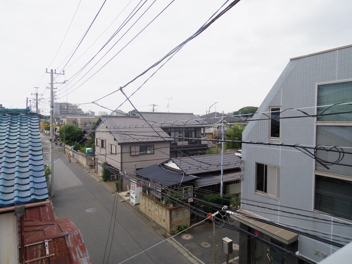 物件内観写真17　(室内からの展望)