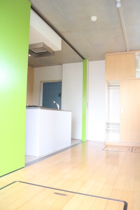 物件内観写真11　(居室)