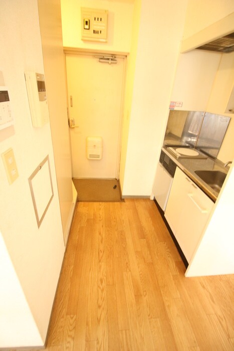 物件内観写真17　(廊下)