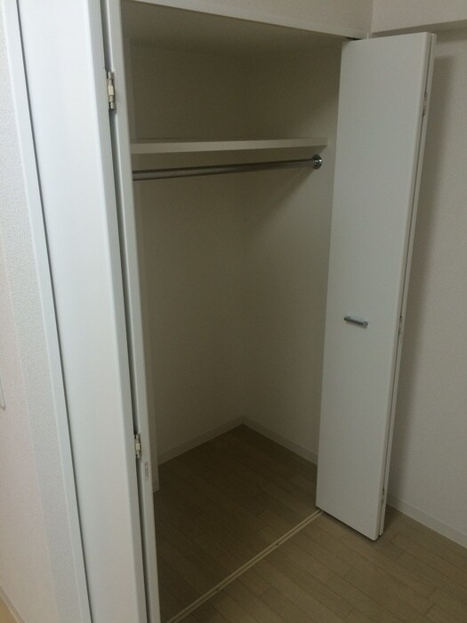 物件内観写真9　(収納)